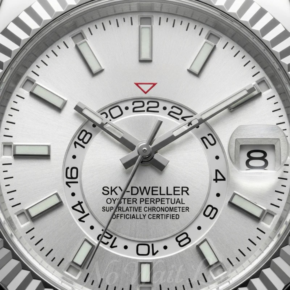 Date - Sky Dweller Rubber White