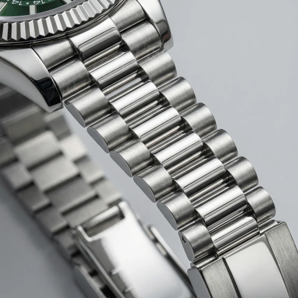 Date - Sky Dweller Green