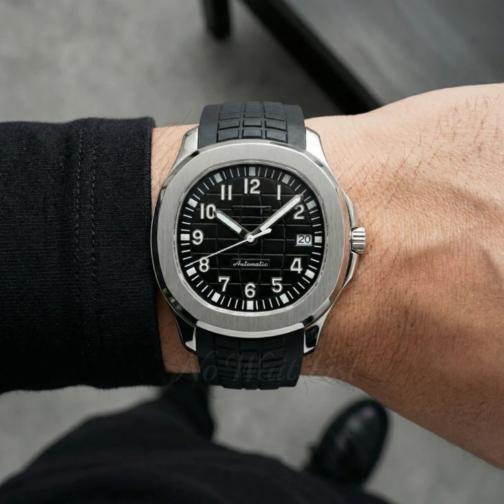 Aquanaut - Black