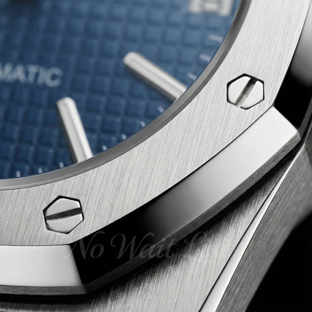 Royal oak - Blue